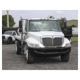 2009 INTERNATIONAL 4300 Water Truck 2009 INTERNATIONAL 4300 Water Truck