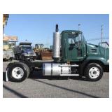 2009 MACK CX612 Single Axle Daycab