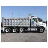 2007 FREIGHTLINER COLUMBIA Tri-Axle Steel Dump Tru