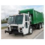 2004 MACK LE600 Garbage Truck 2004 MACK LE600 Garbage Truck
