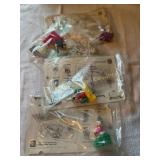 4 Burger King Walt Disney World, toys NIP