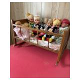 Wood Rocking crib/ cradle 26' x 15ï¿½ x 15ï¿½ w/ 7+