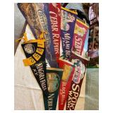 8 felt souvenir pennants 29' longest, Niagara