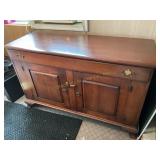 Mahogany ? Wood buffet, 54x33x20', 1 drawer, 2