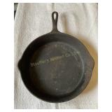Cast Iron skillet, marked with 8 only 10' dia,