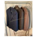 4 menï¿½s suit jackets size 42R, 18 etc, Haband,