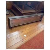 Lakewood floor space heater 40' long works