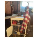 Wood cabinet 23' x 33ï¿½ x 15ï¿½'W/ contents,