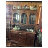 China hutch-NO CONTENTS, Moosehead Furniture  4