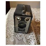 Vintage Brownie 16 target camera, Kodak, untested