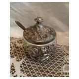 HF -Harrison Fisher, Silver plated floral