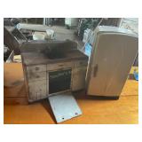 Vintage metal toy sink 12' x 10ï¿½ x 6ï¿½ &