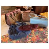 5 purses 11' x 8ï¿½ largest
