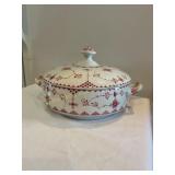 Lidded Casserole dish Denmark  England 8'd x 6'h