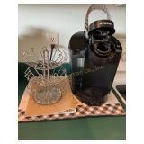 Keurig coffee pot, chrome carousel-24 pod, 2