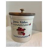 Robinson Ransbottom pottery, Roseville 2 qt c