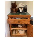 Contents of drawer & cupboard, Hamilton Beach