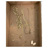 Costume jewelry - goldtone necklaces & bracelet