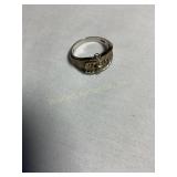 10 kt ring, size 7 1/4, .13 oz, shows wear,