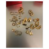 Costume jewelry - goldtone pierced earrings