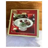 Spode sculptured footed Christmas tree candy