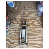 Hydraulic floor jack-4000 lbs., works, shows wear
