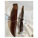 Cutco hunting knife w/leather sheath, 5" blade