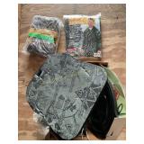 Misc camo die cut Nylaï¿½s, XXX Rainsuit, therma