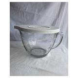Pampered chef 8 cup glass measuring bowl with lid