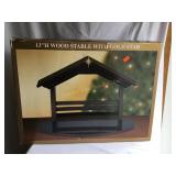 13"H Wood stable w/gold star, NIB