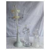 3 pc caroler set, lighted lamppost, 11" tallest ,