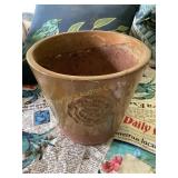 Terracotta planter pot w/embossed stamps, 8x7",