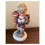 Goebel Hummel figurine, Little Scholar, 6"H