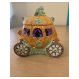 Coalport Carriage England bone China 3 1/2'