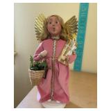 Byers Choice LTD. 2005 Traditions Weekend-Angel-