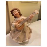 Goebel  Weihnacht porcelain Angel music box