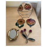 Misc 3 stained glass sun catchers 4 1/4ï¿½ l