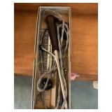 Misc items, pin up light,