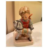 Hummel Goebel figure-Horse Trainer-4 1/2"