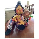 Fall decor farmer & scarecrow, 11"