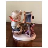 Goebel Hummel figurine, The Photgrapher, 4"H