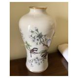 Lenox Geo Washington vase, 9.75"H