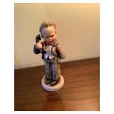 Goebel Hummel figurine, Hello, 5.75"H