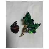 2 Weiss pins-strawberry 1" & leaves 2 5/8ï¿½
