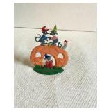 Wilhelm Schweizer pumpkin mouse house hand painted