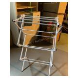 Metal clothes drying rack 23" x 39ï¿½