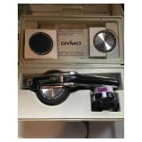Dymo Deluxe typewriter kit model 1570 w/case