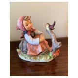 Goebel Hummel figurine, In Tune, 1979, 5"H