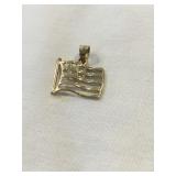 10 kt. US flag pendant, 1/2"W, .03 oz.