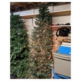 7 ft lighted Christmas tree, works